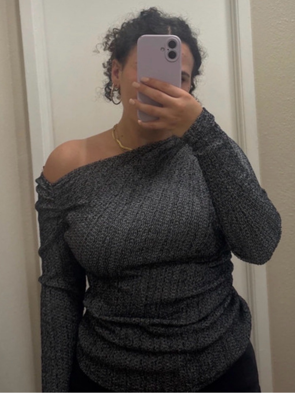 Off-Shoulder Marled Knit Women's Sweater - Black and White